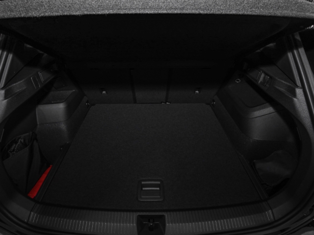 VW - Tiguan R-Line 1.5 eTSI DSG Navi Leder Anschlussgarantie_14