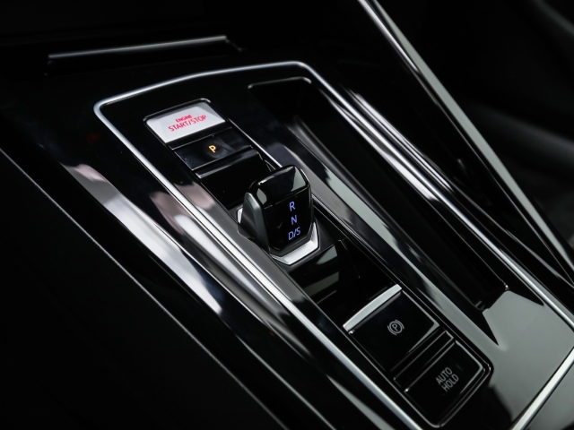 VW - Golf GTI Clubsport 2.0 TSI DSG Light Assist Winter_12