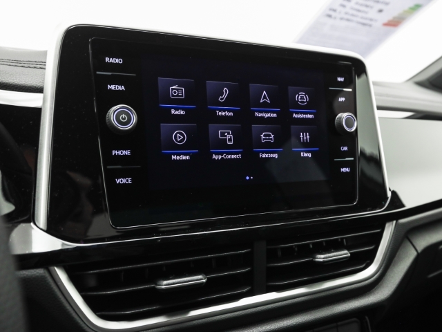 VW - T-Roc R-Line 1.0 TSI Ganzjahresreifen_11