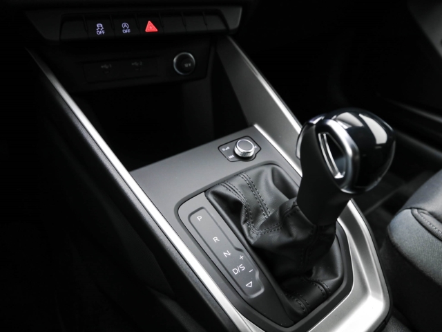 Audi - A1 Sportback advanced 30 TFSI S tronic CarPlay_15