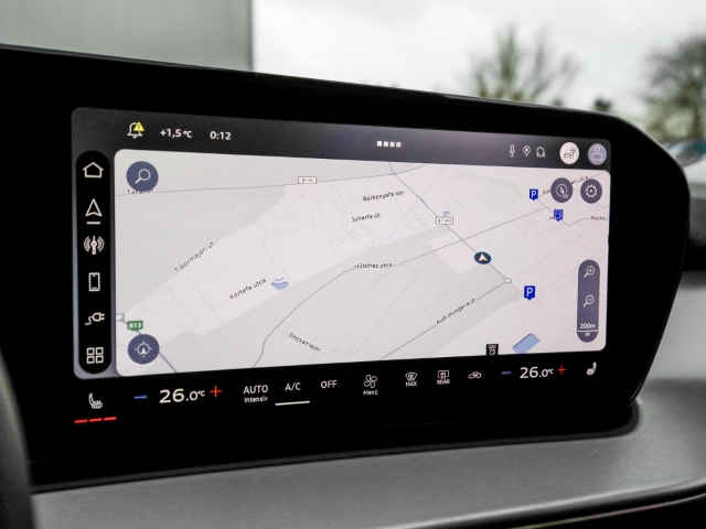 Audi - Q3 Sportback e-hybrid AHK LED TechPlus CarPlay_15