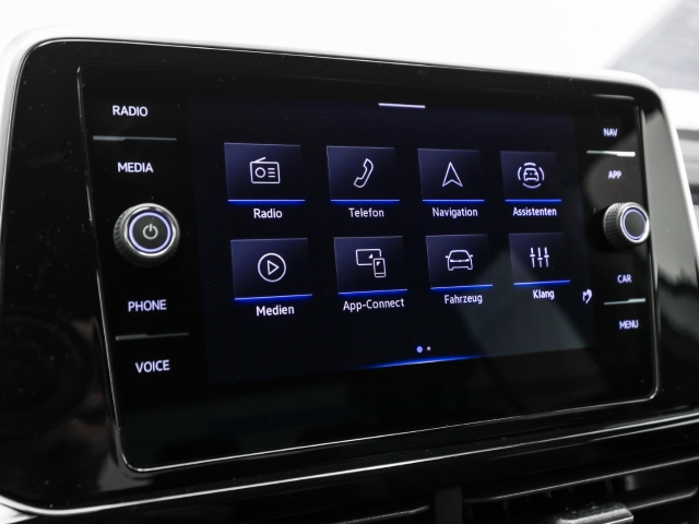 VW - T-Roc R-Line 1.5 TSI DSG Ganzjahresreifen_11