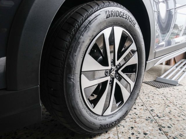 VW - Taigo Energy 1.5 TSI DSG AHK Navi Kamera_3