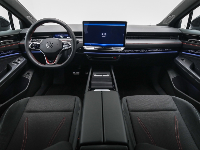 VW - ID.7 Tourer GTX 4MOTION AHK Navi Kamera DCC_7