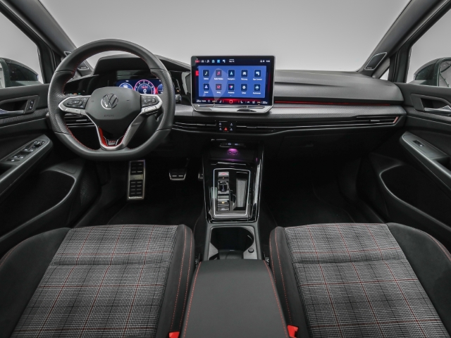 VW - Golf GTI DSG Pano Navi Harman Kardon_7
