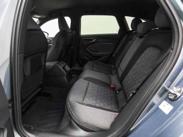 Audi - A5 Avant TDI quattro S line AHK ParkAssist Navi_19