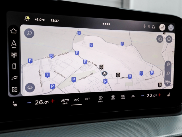 Audi - Q3 e-hybrid ACC LED ParkAssist Kamera_11