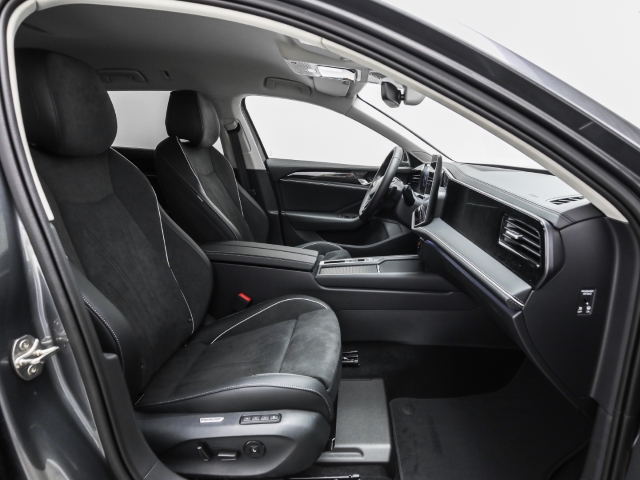 VW - Passat Business 1.5 eTSI DSG Navi HuD Anschlussgarantie_13