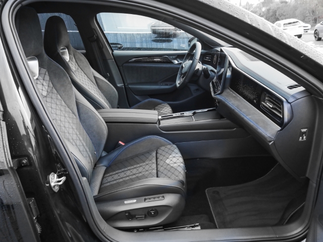 VW - Passat R-Line 2.0 TDI DSG AHK Navi HuD Anschlussgarantie_13