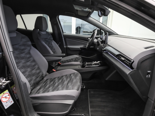 VW - ID.4 Pure Performance_11