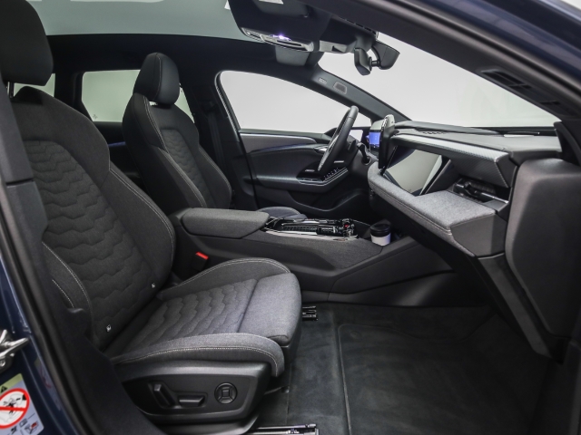 Audi - A6 e-tron Avant S line B&O HUD Pano AHK Matrix_18