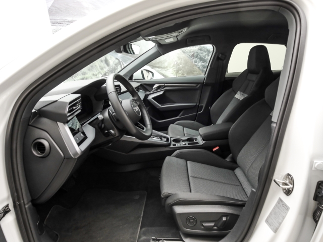 Audi - A3 Sportback 35 TDI S line Navi ACC CarPlay_6