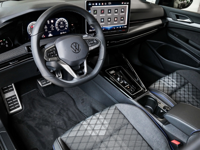 VW - Golf Variant R-Line 1.5 eTSI DSG AHK Navi Kamera_7