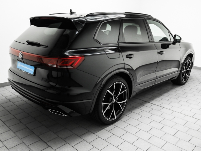 VW - Touareg R-Line 3.0 V6 TDI 4M AHK Navi Pano Massage HuD_5