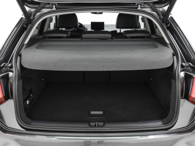 Audi - Q2 40 TFSI quattro S line Leder Navi AHK ACC Kamera_7
