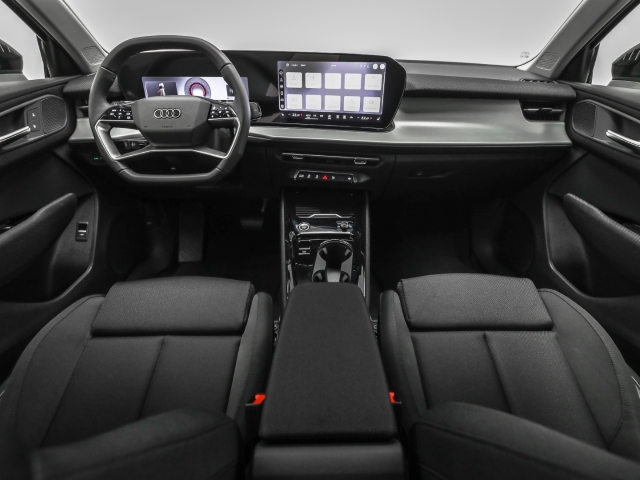 Audi - Q3 TFSI quattro S line AHK LED ACC Kamera_8