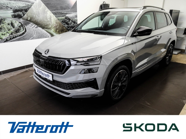 Skoda - Karoq Sportline 1.5 TSI DSG AHK Navi Pano Kamera_1