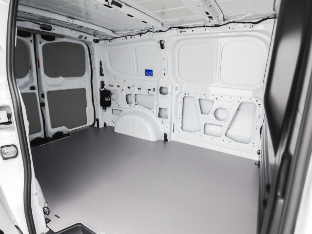 VW - T7 Transporter Kasten 2.0 TDI KR AHK Ganzjahresreifen_13