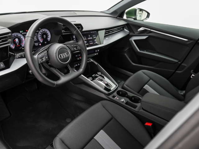 Audi - A3 allstreet 35 TFSI AHK Matrix Standhzg. ACC Navi_9