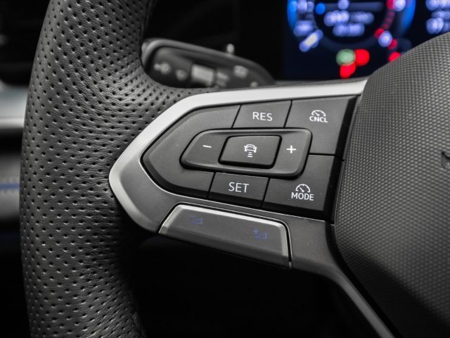 VW - Tayron R-Line 2.0 TDI DSG Kamera Winter ACC_10