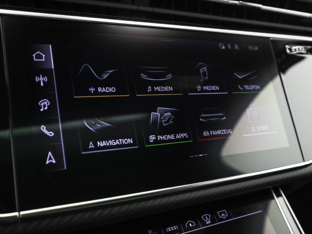Audi - Q7 60 TFSIe S line business AHK Pano Laser B&O_14