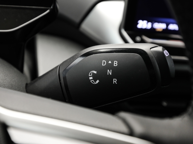 VW - ID.4 Pure Performance Navi Kamera AreaView_10