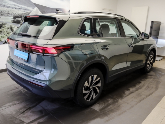VW - Tiguan 1.5 TSI eHybrid Life Navi AHK_5