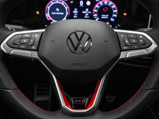 VW - Golf GTI Clubsport 2.0 TSI DSG Pano Navi Matrix_9 VW - Golf GTI Clubsport 2.0 TSI DSG Pano Navi Matrix_9