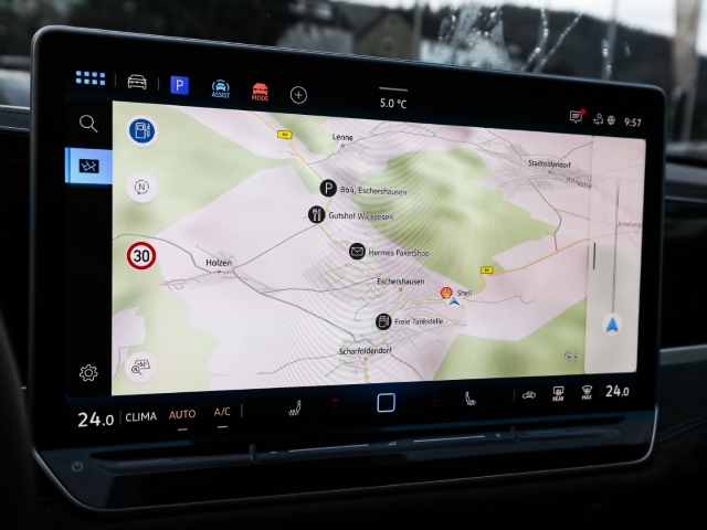 VW - Passat R-Line 2.0 TDI DSG AHK Navi HuD Anschlussgarantie_11