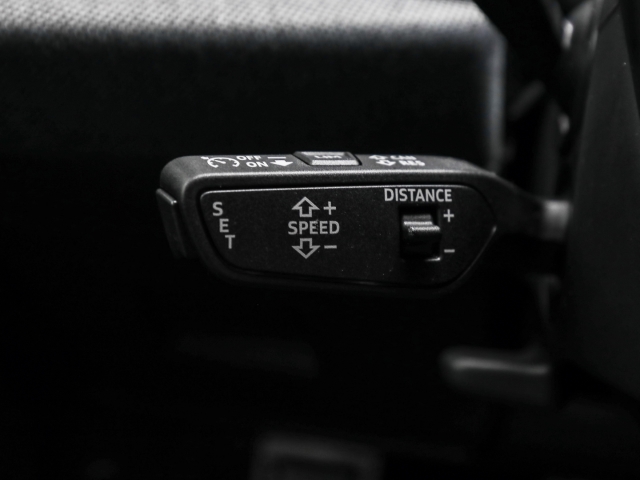 Audi - A5 Avant e-hybrid advanced ACC AHK Navi Matrix_11