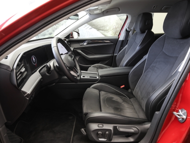 VW - Passat 2.0 TDI DSG Business AHK AreaView IQ.Drive_6