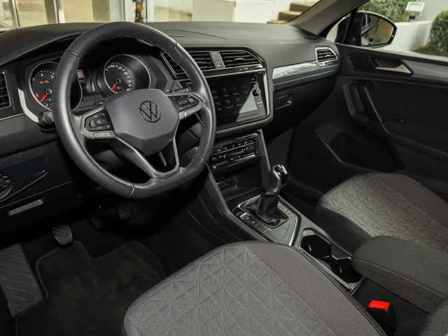 VW - Tiguan 1.5 TSI Life LED APP SHZ KAMERA_9