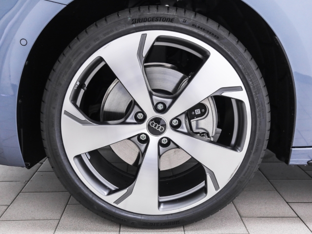 Audi - A5 Avant TDI quattro S line AHK ParkAssist Navi_4