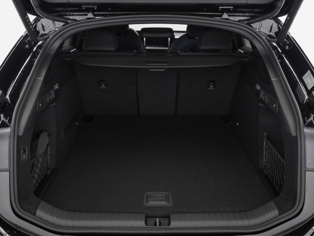 Audi - A6 e-tron Avant performance B&O AHK HUD Navi Matrix_19