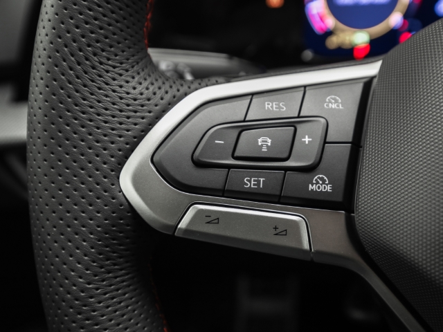 VW - Golf GTI Clubsport 2.0 TSI DSG Light Assist Winter_10