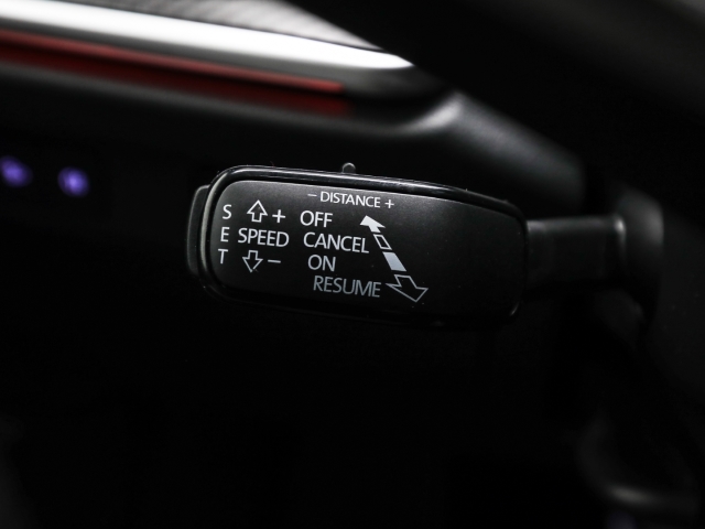 Skoda - Enyaq 85x Sportline AHK Navi Pano Matrix_10