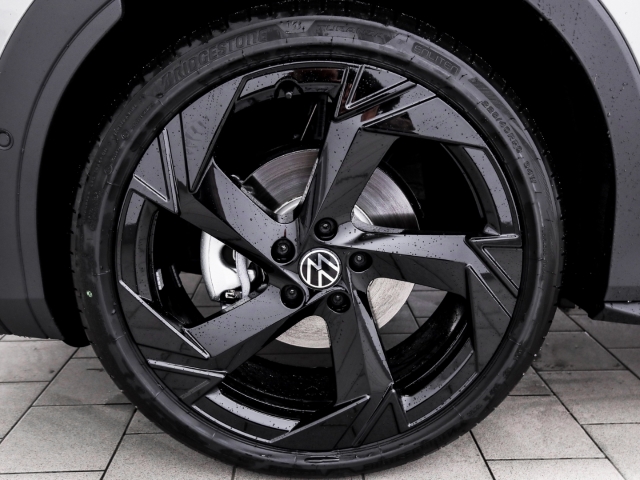 VW - T-Roc R-Line 1.5 eTSI DSG AHK Navi Kamera Matrix_3