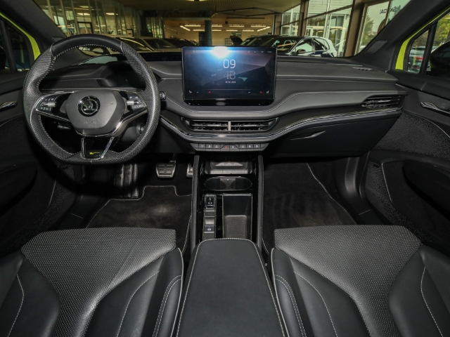 Skoda - Enyaq Coupe RS Suite AHK Wärmepumpe Pano_6