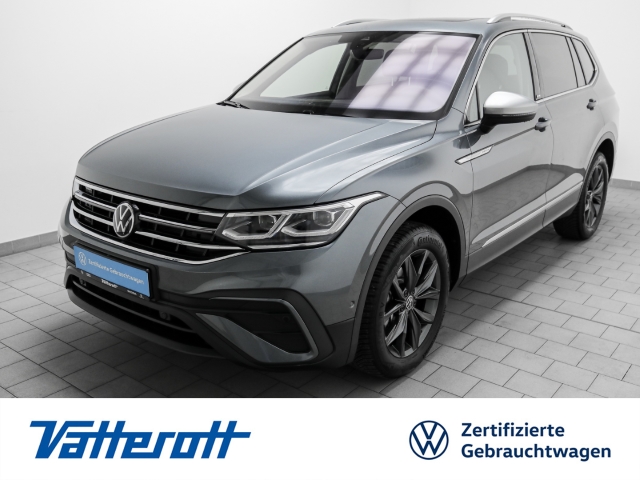 Volkswagen Tiguan Allspace 2.0 TSI DSG 4M MOVE AHK 7-Sitzer