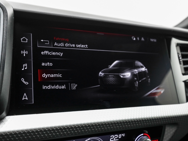 Audi - A1 Sportback 40 TFSI S line plus ACC Kamera Navi_15