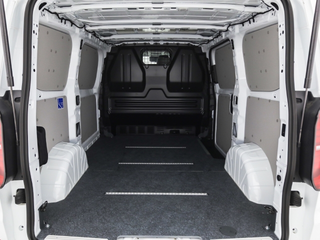 VW - Transporter Kasten 2.0 TDI KR AHK Ganzjahresreifen_13