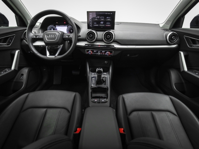 Audi - Q2 40 TFSI quattro advanced Leder Navi Kamera_8