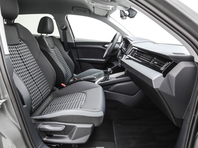 Audi - A1 Sportback advanced 30 TFSI S tronic CarPlay_17