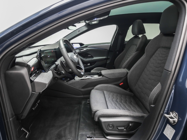 Audi - A6 e-tron Avant S line B&O HUD Pano AHK Matrix_7