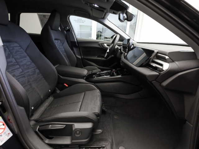 Audi - A5 Avant e-hybrid quattro Matrix ACC Beif.Display_17