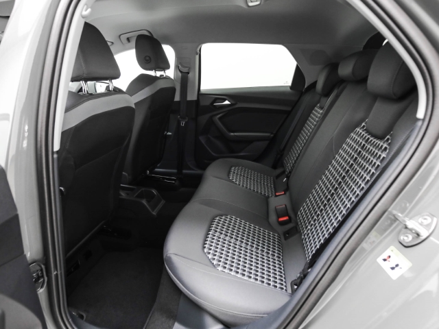 Audi - A1 Sportback advanced 30 TFSI S tronic CarPlay_18
