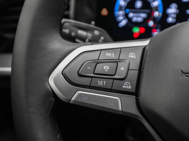 VW - Passat Business 1.5 eTSI DSG Navi HuD Anschlussgarantie_10