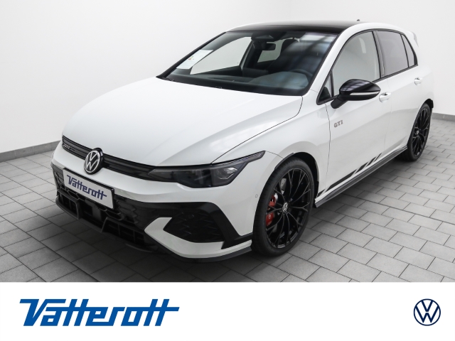 VW - Golf Clubsport 2.0 TSI DSG Navi Pano Akrapovic Winter_1