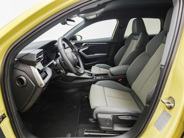 Audi - A3 Sportback 45 TFSIe S line HUD AHK Navi Matrix_7