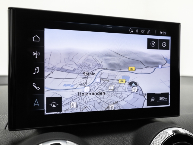 Audi - Q2 35 TFSI S line competition Matrix AHK_12